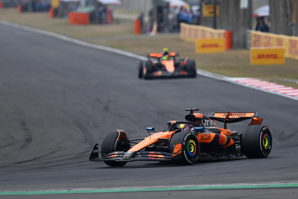 中国冰壶男队取得冬奥落选赛4连胜