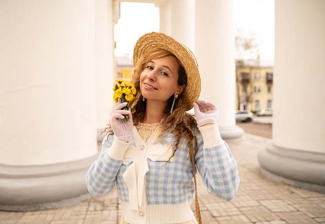 北京时间12月8日00：30，德甲联赛第13轮将上演一场关键对决，排名第三的多特蒙德坐镇主场信号伊杜纳公园球场，迎战状态火热的霍芬海姆。